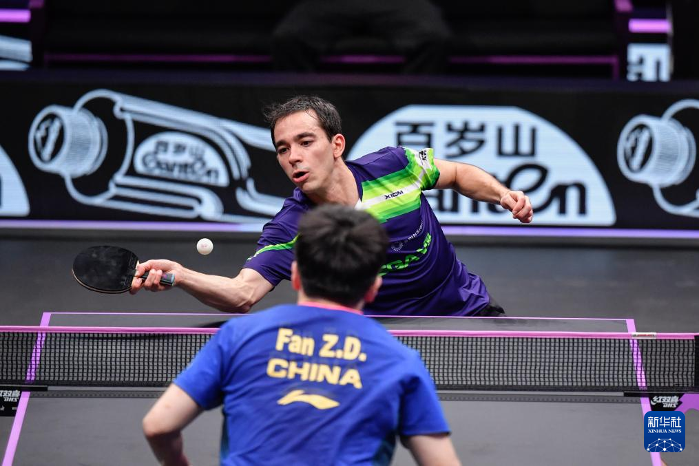 惊了！暴雪暗黑 4 国服吃相难看，流放2免费更新中门对狙